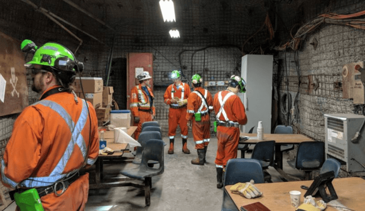 Queen’s Mining Online: Brand and Recruitment